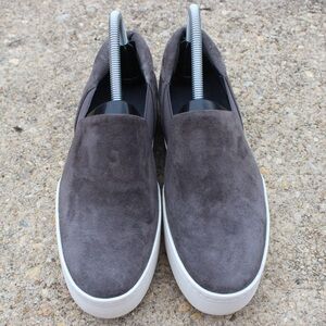 Vince Warren Women's Grey Suede Platform Slip On Shoes Sz 8